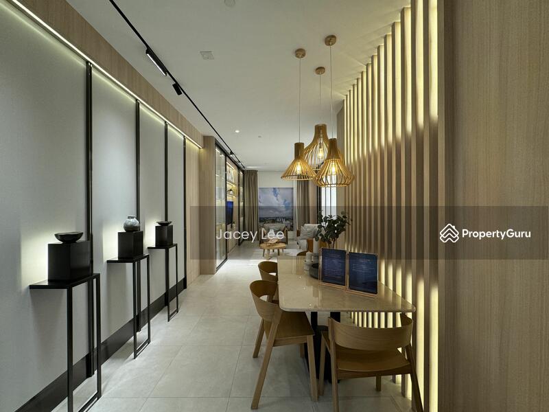 Gallery 12