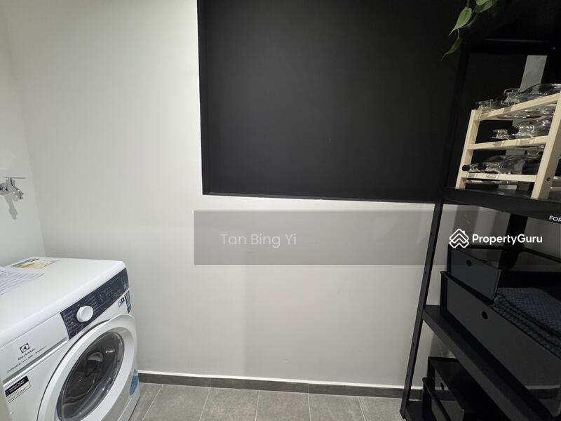 Gallery 20